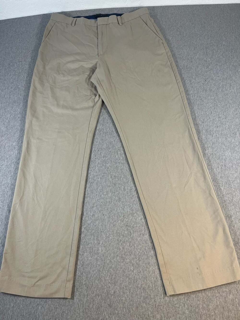 Banana Republic Non-Iron Tailored Fit Khaki Chino Pants Men’s 33x32(31)